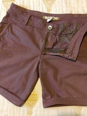 Hei Hei Cotton Shorts with floral lining, Size 4